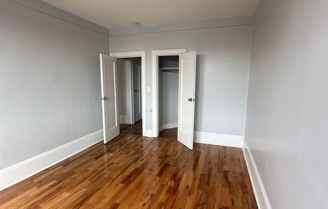 1 bed, 1 bath, $1,600, Unit D4