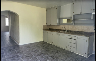 2121 -23 S. 17th St.