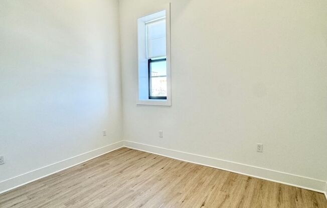 1 bed, 1 bath, 527 sqft, $1,295, Unit 506