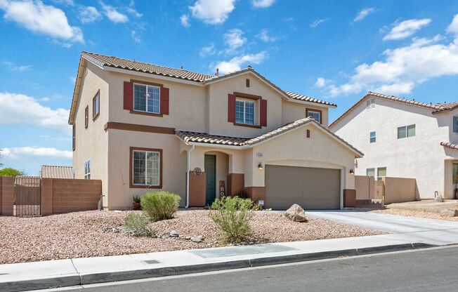 Beautiful Northwest Home For Rent w/ Pool and So Much More