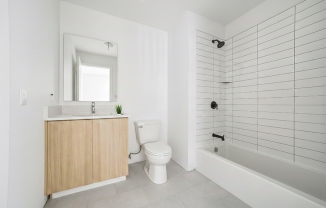 1 bed, 1 bath, 670 sqft, $3,800, Unit 306