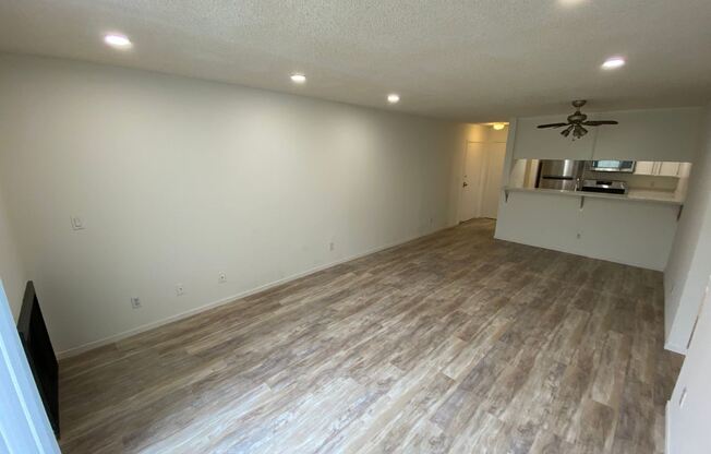 3715 Canfield Ave Apt. 102