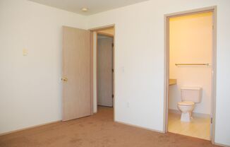 3 beds, 2 baths, 1,100 sqft, $1,725, Unit 222