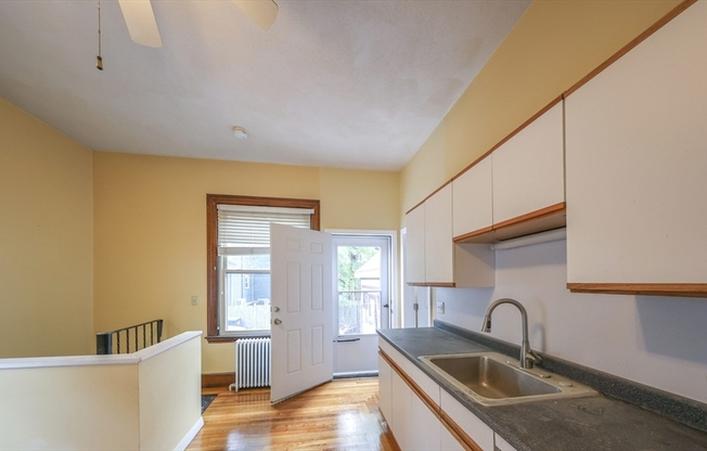 22 Grand View Ave.
