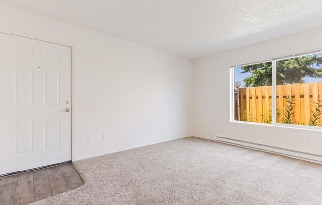 King Manor in Milwaukie