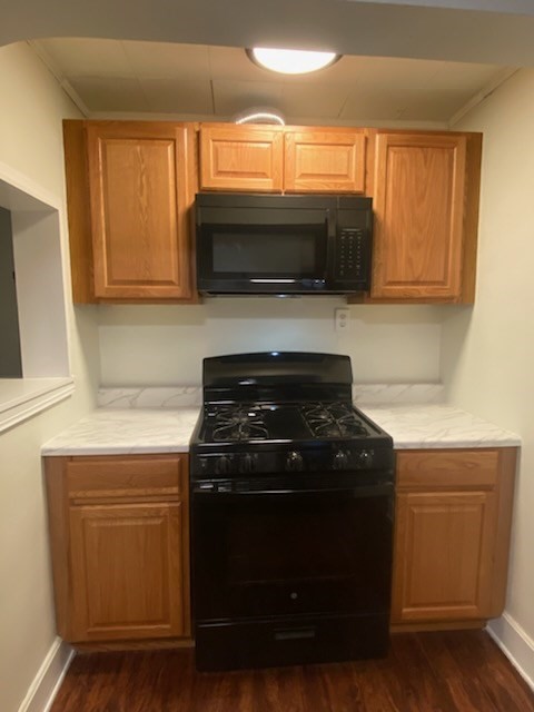 3 beds, 1 bath, 1,432 sqft, $3,000, Unit 2