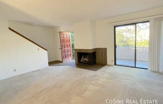 8722 VILLA LA JOLLA DR