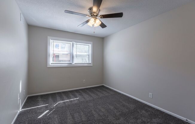 2 beds, 1.5 baths, 1,100 sqft, $1,195, Unit #120