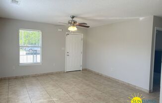 2 beds, 1 bath, $1,350