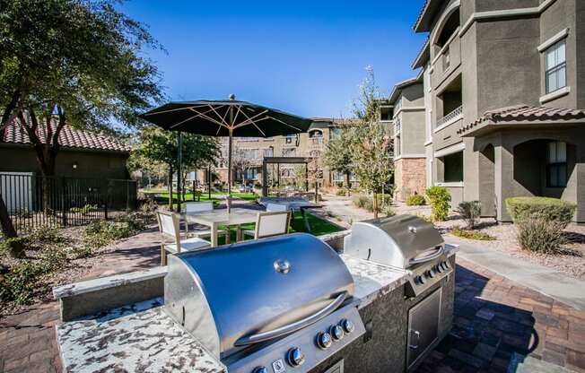 Presley at Whitney Ranch Courtyard BBQ Area