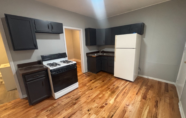 3836 3838 S SACRAMENTO