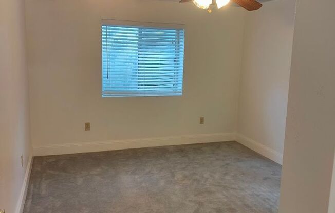 1 bed, 1 bath, 500 sqft, $1,150