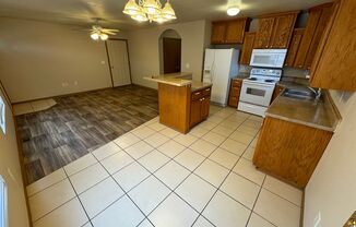 2 beds, 2 baths, $875