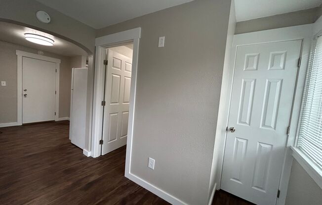 1 bed, 1 bath, $925, Unit #3