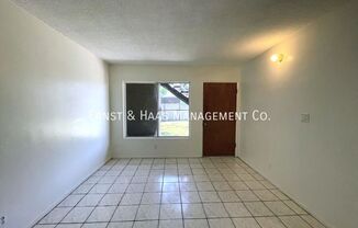 4623 E COMPTON BLVD