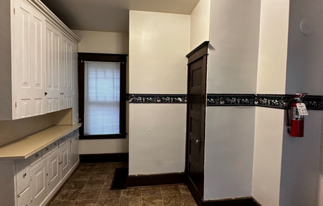 4 beds, 2 baths, $1,900