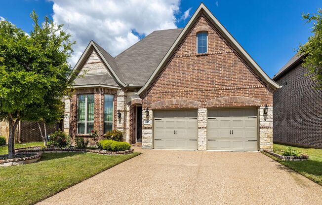 Beautiful 5-Bedroom Single Family Home for Lease in Lewisville, TX!