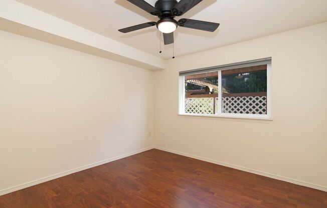 2 beds, 1 bath, 824 sqft, $2,595, Unit #207