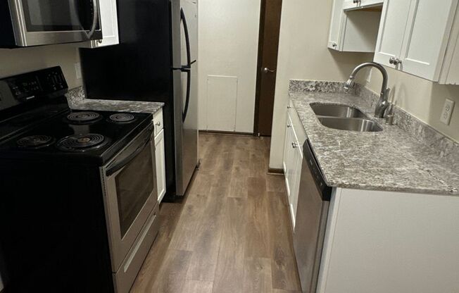 1 bed, 1 bath, 630 sqft, $870, Unit Unit 203