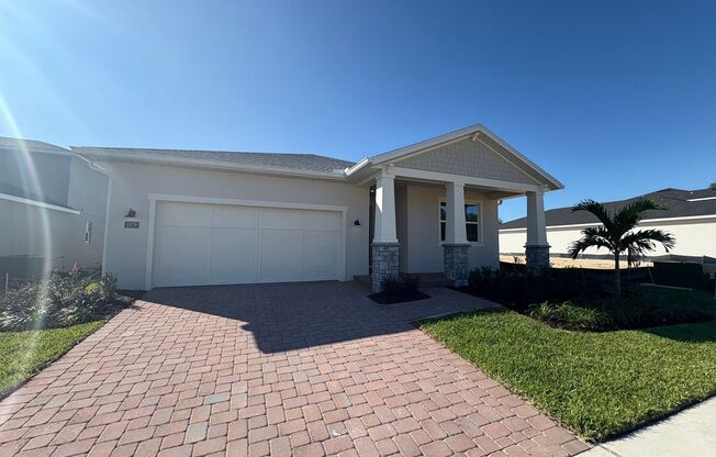 Stunning New Construction Home in the Heart of Apopka