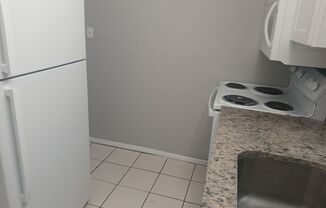 University Park unit, Centrally located and pet-friendly