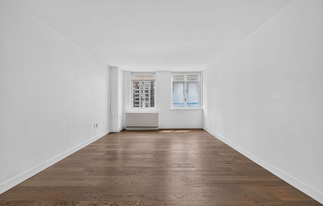 1 bed, 1 bath, 682 sqft, $5,700, Unit 22F