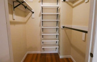 221 E 110 ST