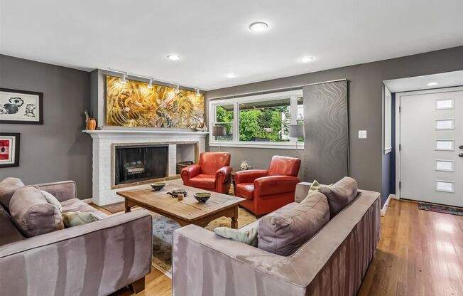 Amazing 5BR/3BA Home in Bethesda,MD - Ready early July!