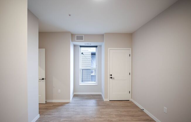1 bed, 1 bath, 898 sqft, $1,745, Unit 221