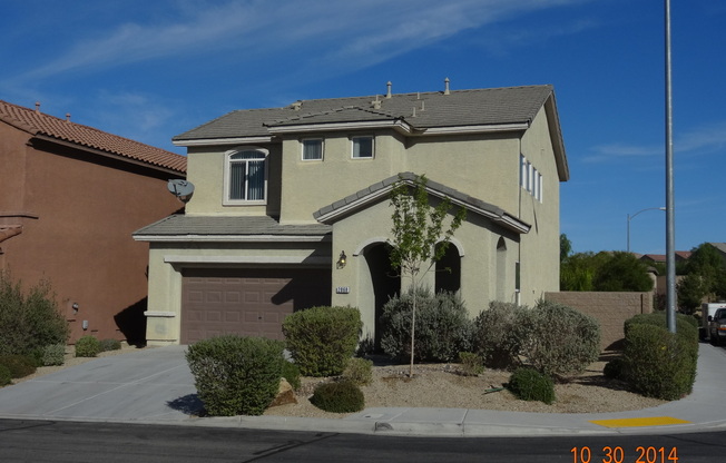 3 beds, 2.5 baths, $2,095