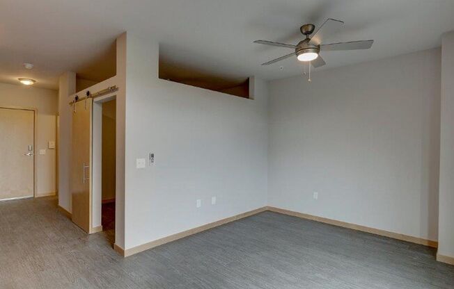 Studio, 1 bath, 524 sqft, $1,550, Unit 504