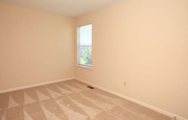 3 beds, 2 baths, 1,450 sqft, $1,995