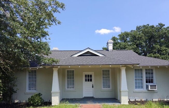 One Month's Free Rent!