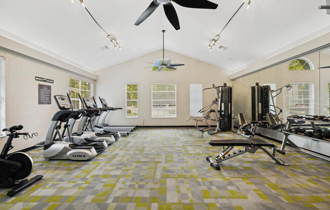 Fitness center at Vue at Baymeadows Apartments in Jacksonville, Florida