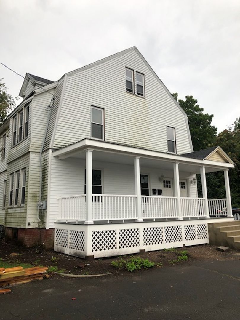 26 Cedar St.