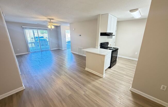 1 bed, 1 bath, 779 sqft, $1,150, Unit 5130 R
