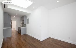 192 1 AVE