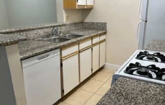 1 bed, 1 bath, $1,300