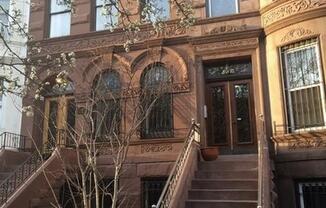 409 STERLING PL