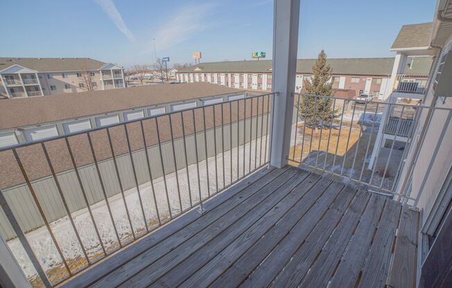 2 beds, 1 bath, 815 sqft, $895, Unit 1415-304