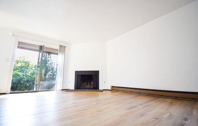 Woodland Acres 96-4450 (A-B, 1-8)