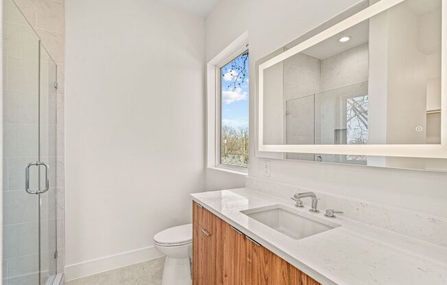 2206 Arroyo Ave Townhomes