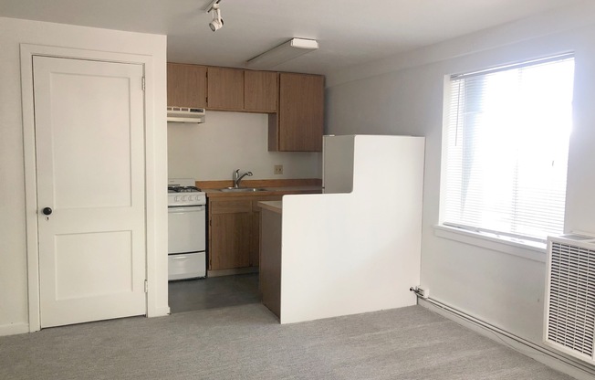 Curtiss Apartments