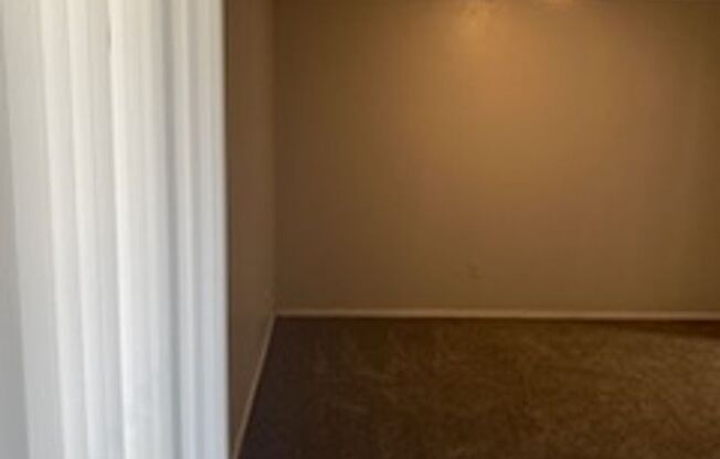 Studio, 1 bath, 520 sqft, $560, Unit 2604-106