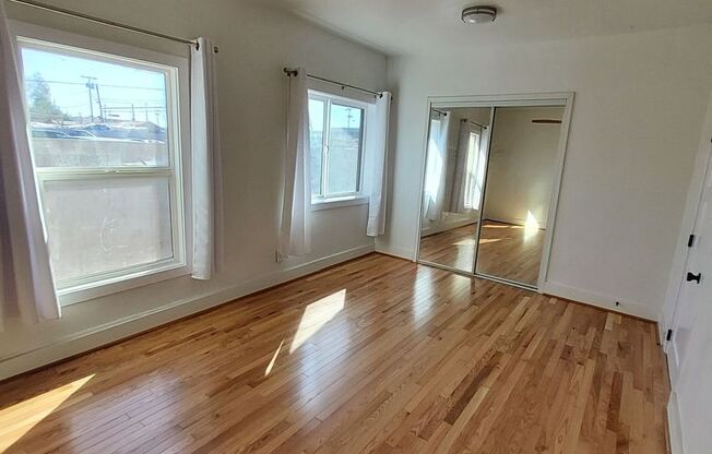 2 beds, 1 bath, $1,635