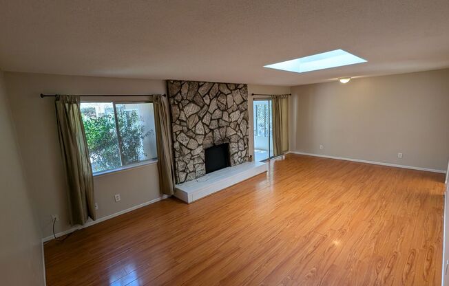 Single Level home near UCR available for Rent