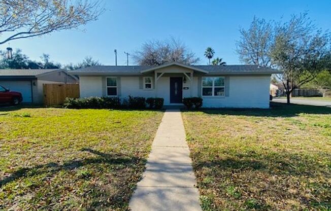 521 Vine Ave