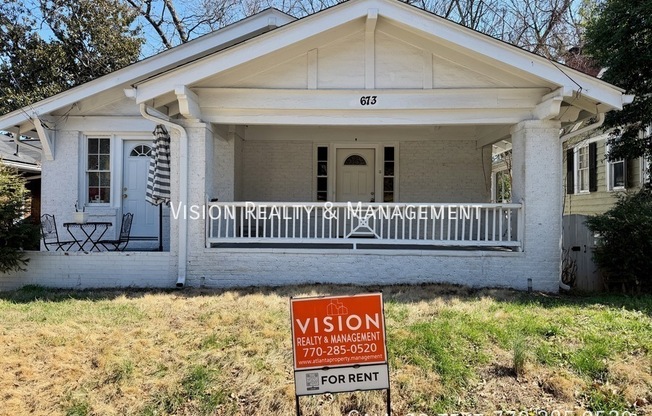 673 KENNESAW AVE NE