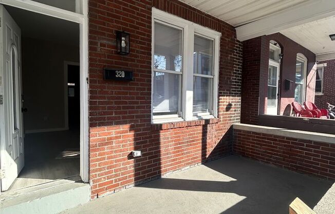 Beautiful 3 Bedroom Home in Harrisburg!