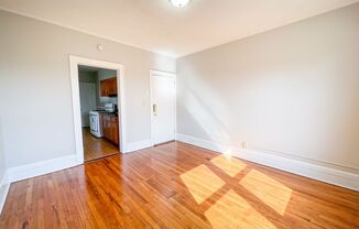 1 bed, 1 bath, $1,230, Unit 9